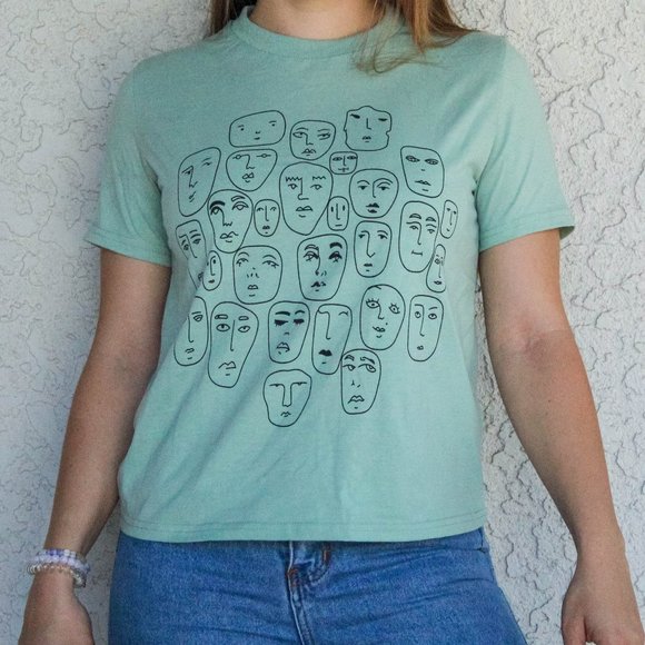 Tops - Graphic T-Shirt